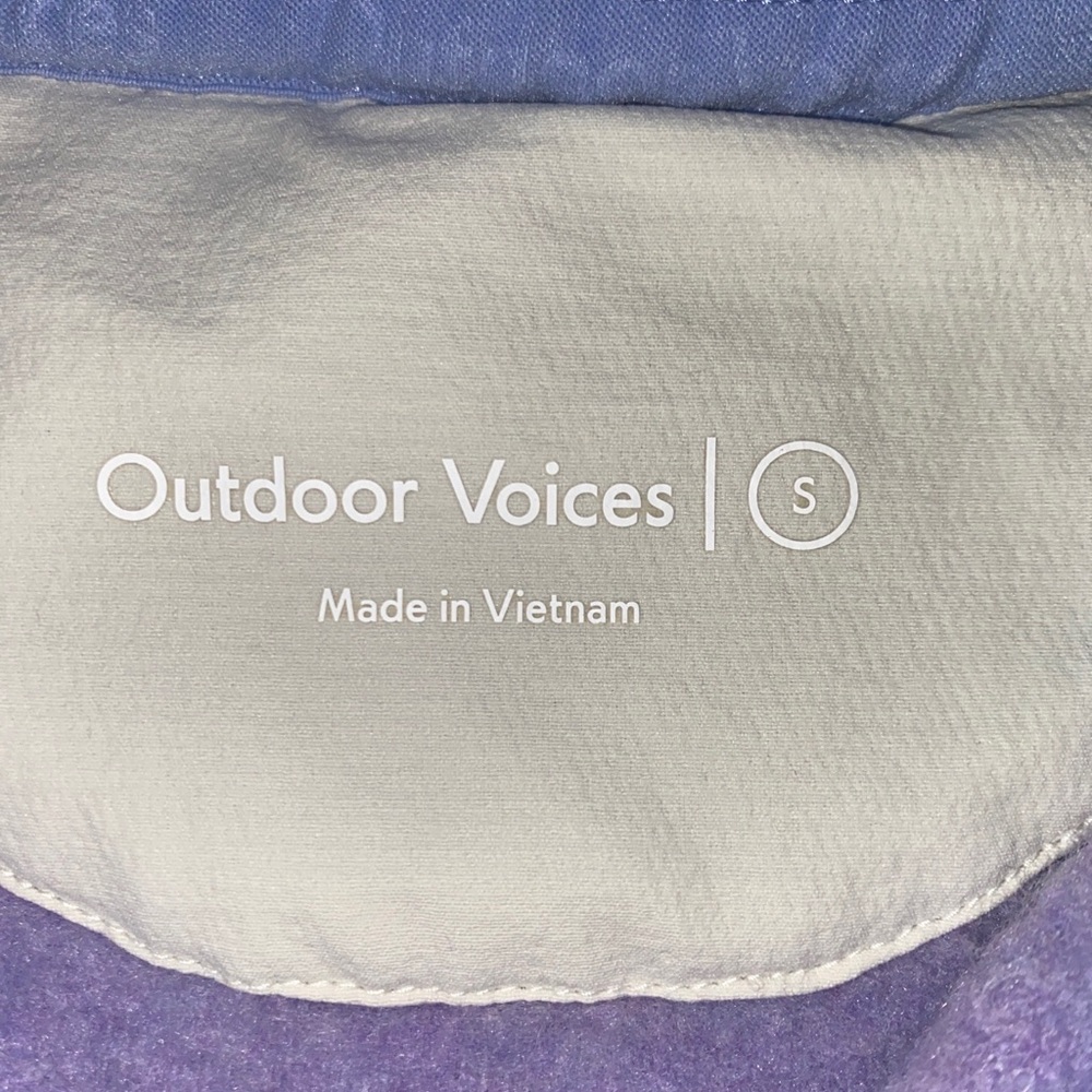 Outdoor Voices Hoodie size S Purple
MegaFleece SnapUp lilac pullover - Picture 7 of 8